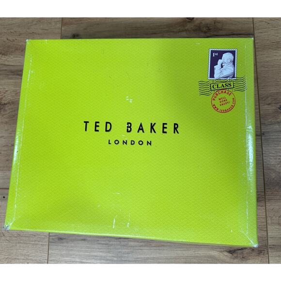 Ted Baker London Mascy Ankle Boots Black Buttery Leather Size 6 NIB Utilitarian - Picture 15 of 15